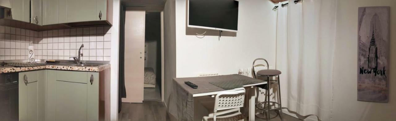 Sweet Apartment Suite Castelmerlo Болонья Экстерьер фото