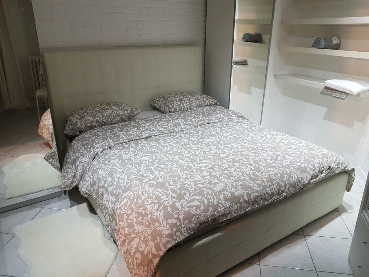 Sweet Apartment Suite Castelmerlo Болонья Экстерьер фото